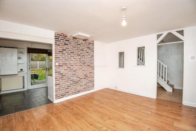 3 bed Semi-Detached for sale Image 9