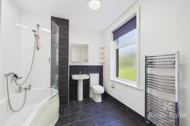 3 bed Terraced for sale Image 7