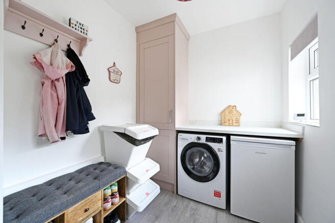 3 bed Terraced for sale Image 11