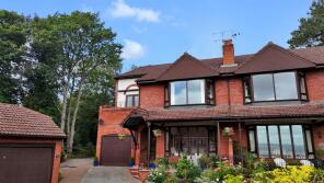 6, 10 Queens Park, Pipers Lane, Wirral CH60 9HP