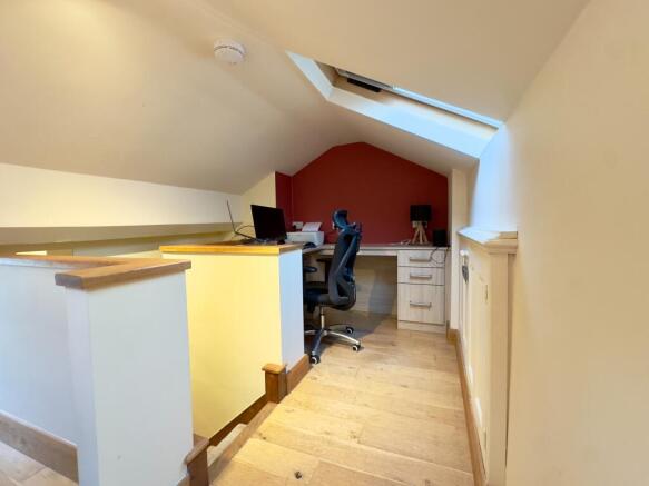Photo 31