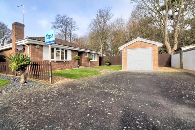 Detached bungalow