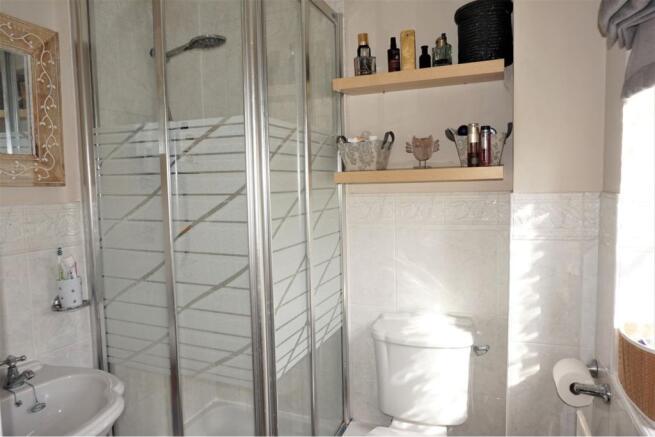 Master En-suite