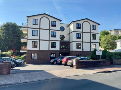 Walnut Road, Walnut Court, TQ2