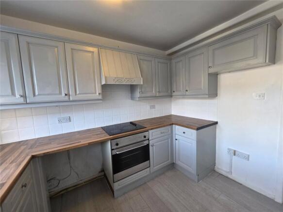 2 bed Apartment to rent Image 7