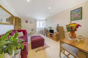 18, 1 Lethaby House, Rubens Place, London SW4 7RB