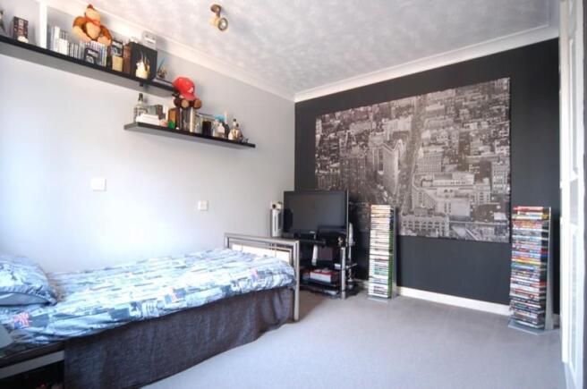 Photo 11