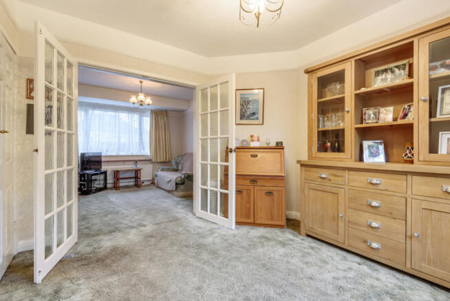 Sitting/Dining Room
