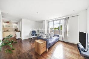 14, 27 Village Apartments, The Broadway, Hornsey, London N8 8DR