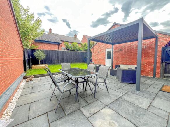 Quincy Close - Image-21.jpg