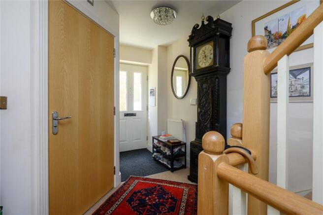 4 bed Semi-Detached for sale Image 11