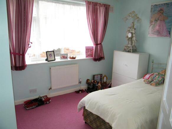 BEDROOM 3