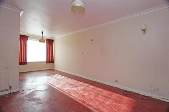 10 Palmerston Walk Lounge.jpg