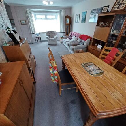 Lounge/Diner
