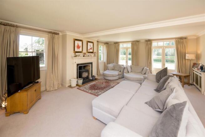 5 bed Country House for sale Image 4
