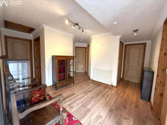 Bro Ednyfed, Llangefni, Anglesey, LL77 photo 4