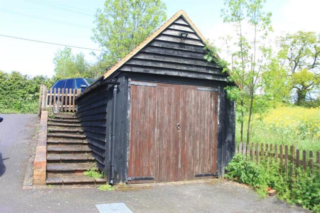 Hindhay Villa Malders Lane garage.jpg