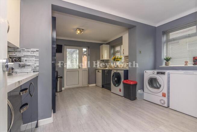 Kitchen d