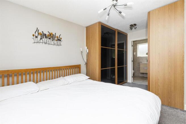 Bedroom1.jpg