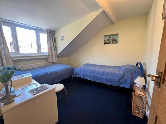 2 bed Apartment for sale Image 8