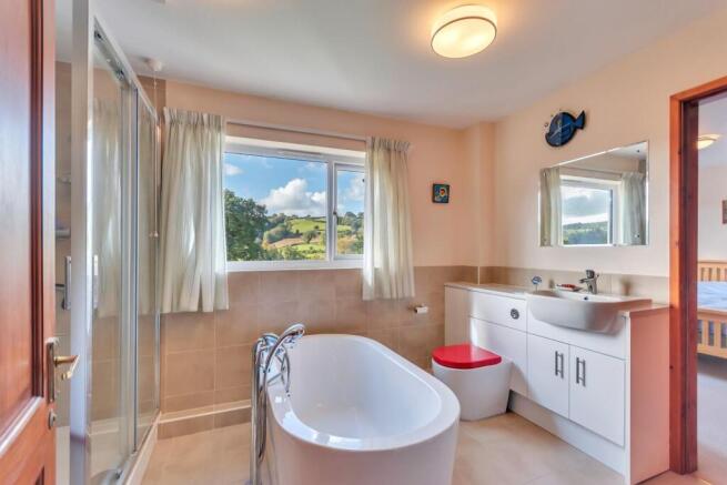 Jack & Jill Bathroom