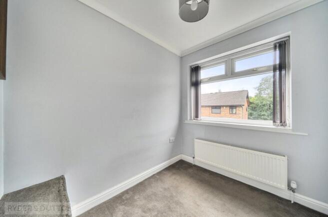3 bed Semi-Detached for sale Image 12