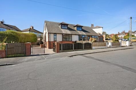 Eastgrove Avenue, Sharles, Bolton, BL1 7
