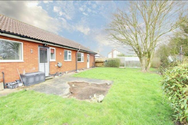 Rear garden view 3