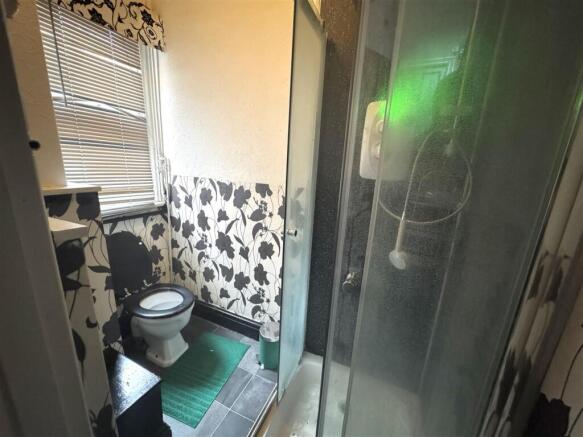 1 bed House Share to rent Image 10