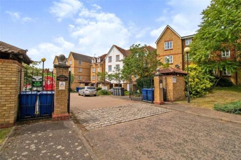Highgrove Mews, Grays, Essex, RM17