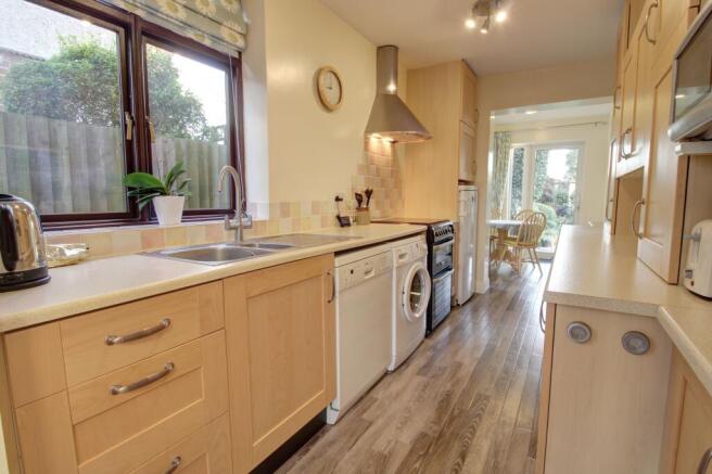 Kitchen 1a