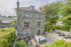 Chaplains House, Tavistock Road, Yelverton PL20 6RE