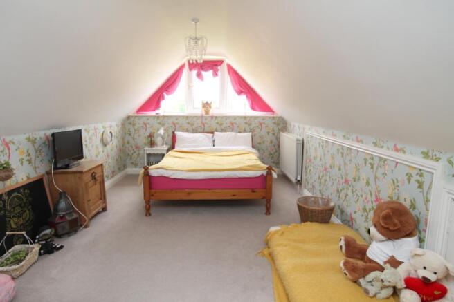 Bedroom 5