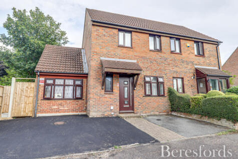 Queen Street, Warley, CM14