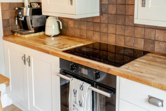 2 bed Terraced for sale Image 10