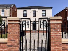 61, Hartwood Road, Southport PR9 9AW