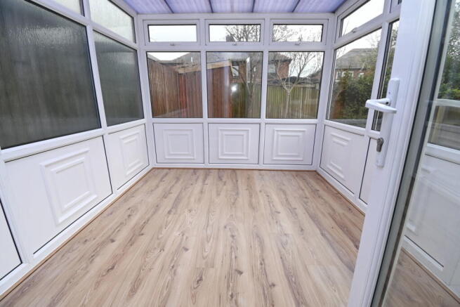 3 bed Town House for sale Image 7