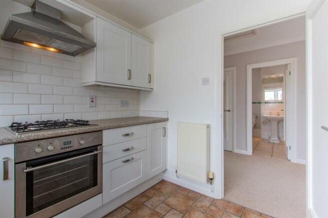 Carisbrooke Wasy 13b-9.jpg