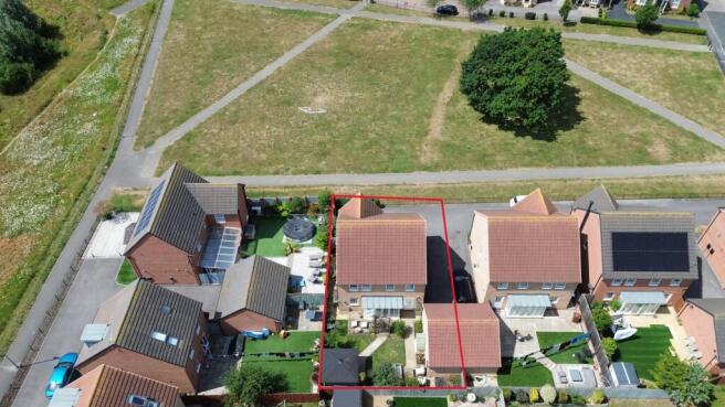 4 bed Detached for sale Image 4