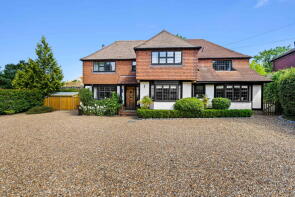 High Trees, High Park Avenue, Leatherhead KT24 5DB