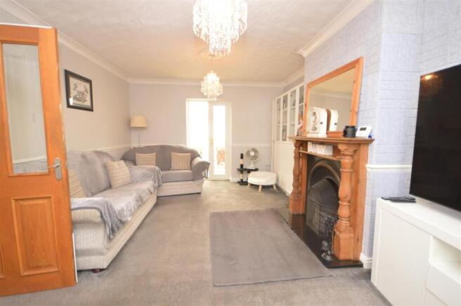 3 bed Terraced for sale Image 7