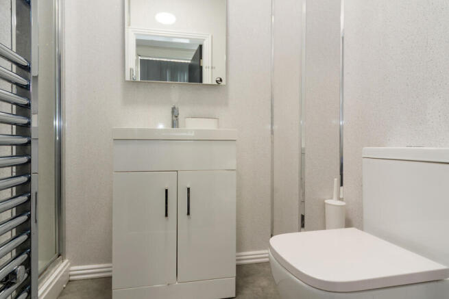 5 bed House of Multiple Occupation for sale Image 8