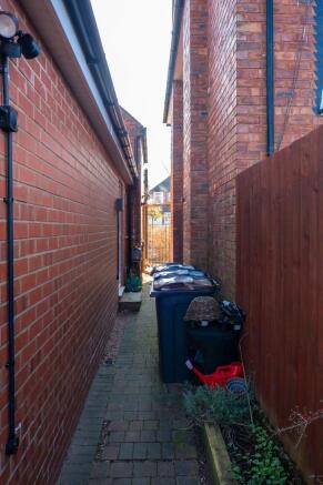 Photo 32