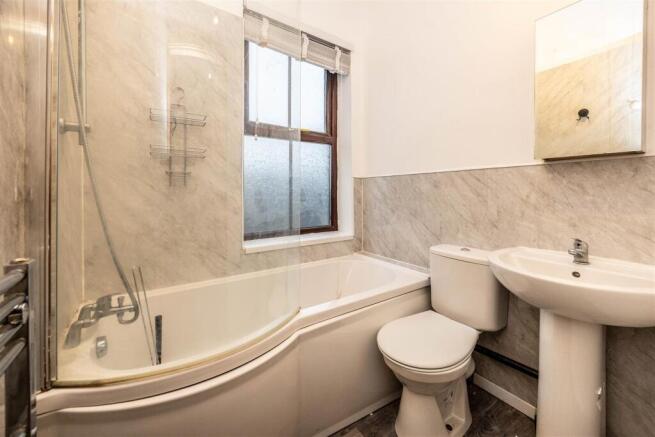 3 bed Detached for sale Image 12