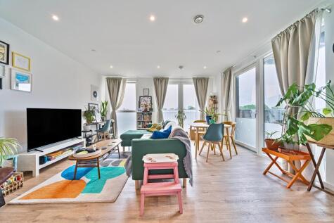 Timberyard Street, London, SE8