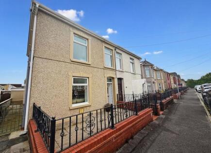 Villiers Road, Ammanford, SA18 3HB