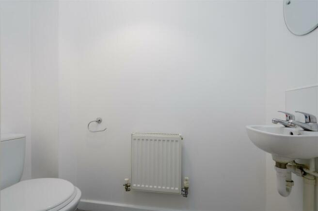 Ground Floor W/c