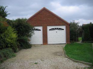 DETACHED GARAGE