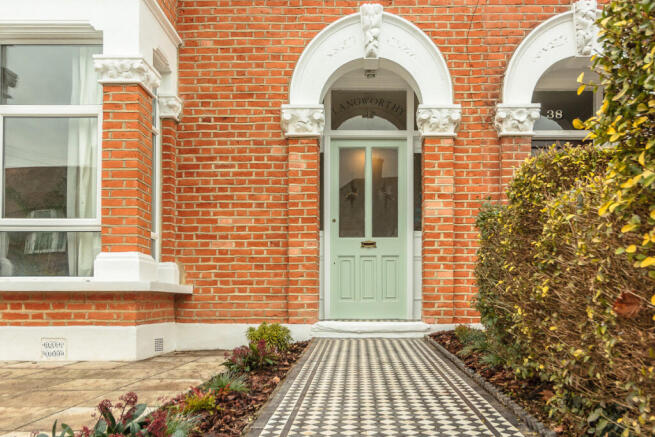 Dunkeld Road, Dagenham, RM8 photo 4