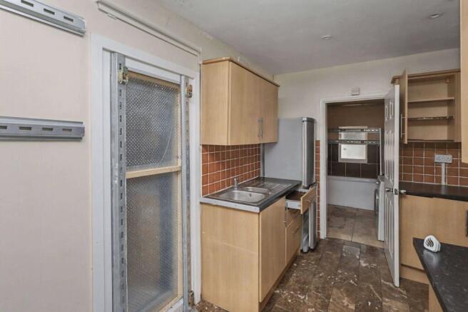 200 Whitehorse Lane, South Norwood, London SE25 6UX